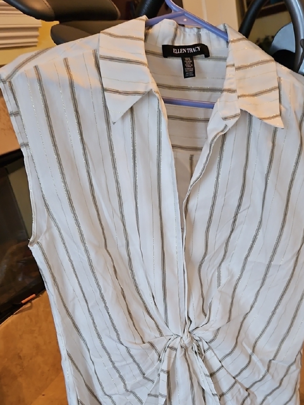 Ellen Tracy White/olive Stripe Tie-Front Sleeveless Blouse